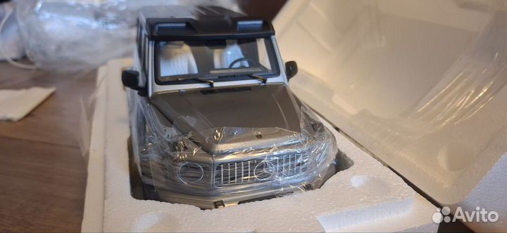 Модель Mercedes-Benz G63 в масштабе 1/18