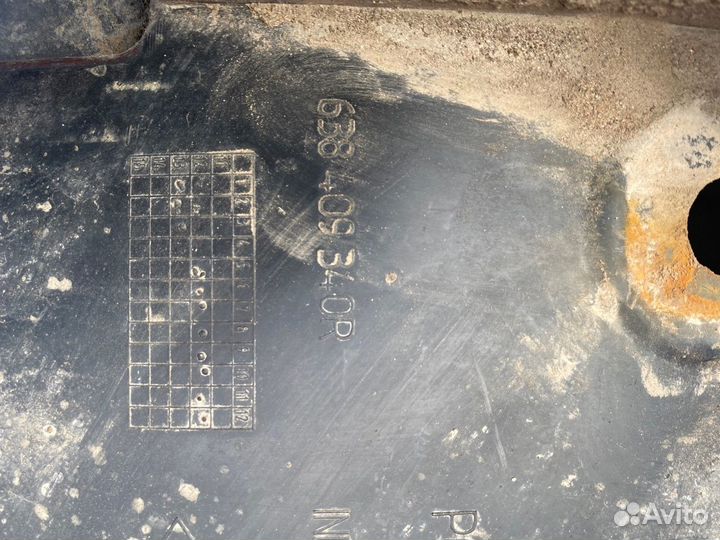 Локер передний правый рено логан 1