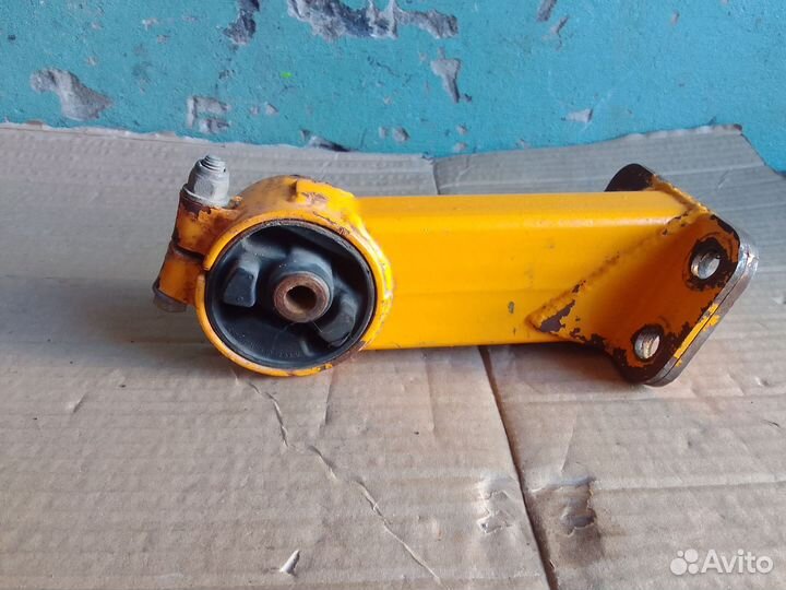 Подушка двигателя передняя усиленная Ваз 2108