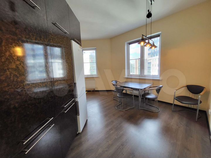 2-к. квартира, 78,2 м², 15/22 эт.