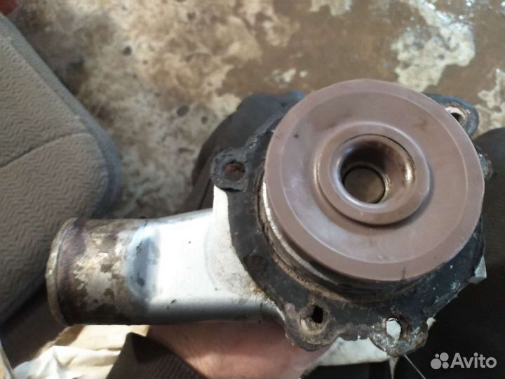 Помпа 417 двигатель