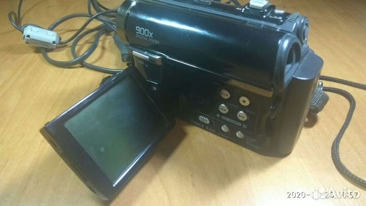 Камера Samsung VP-D638Bi pal