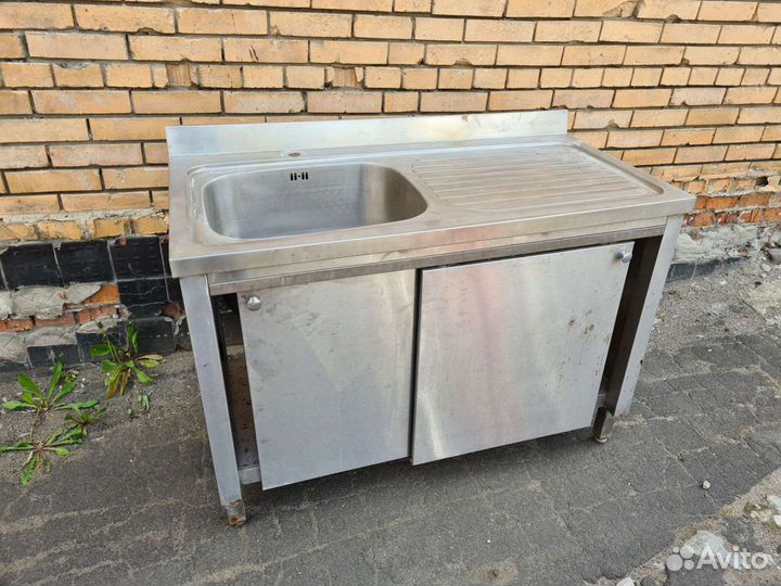 Мойка из нержавейки с тумбой