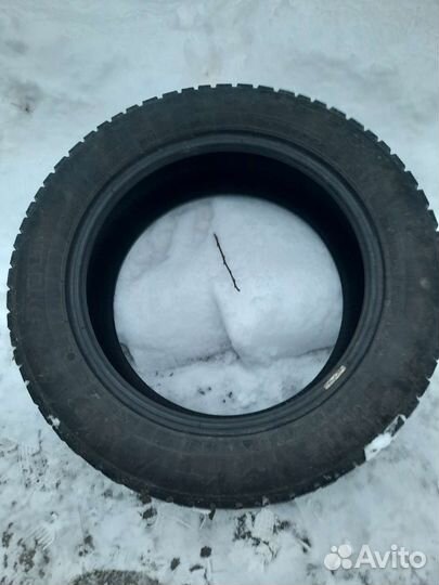 Pirelli Ice Zero 225/55 R17