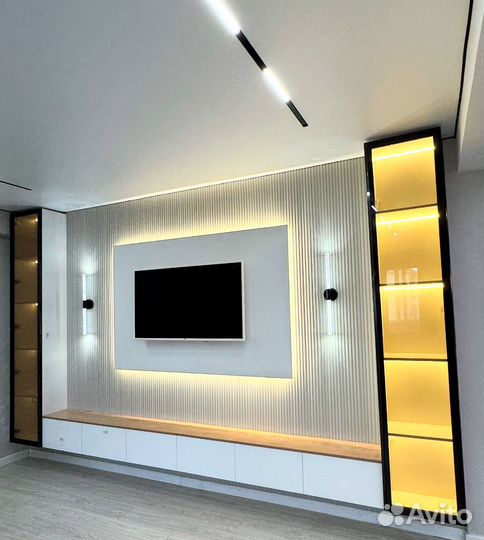 Стенка в гостиную/белая/новая