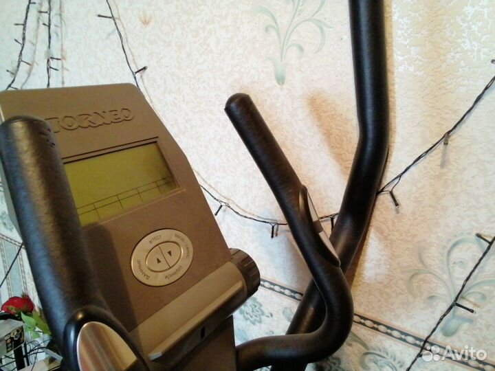 Тренажёр эллиптический Torneo Stella с 505