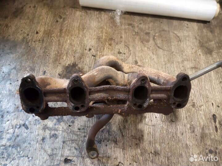 Выпускной коллектор 1.6 BFQ AVU WV Audi Skoda