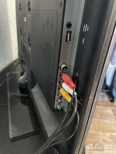 Телевизор Supra 32 дюйма