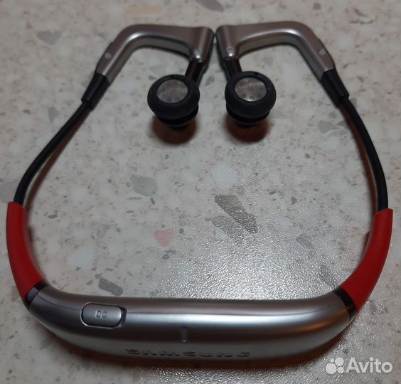 Блютуз наушники Samsung SBH-700