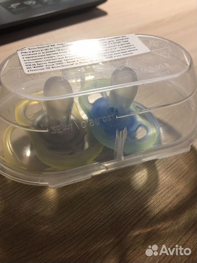 Пустышка Philips Avent ultra air с футляром