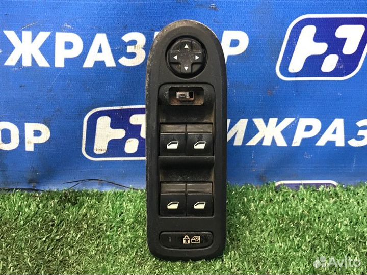 Блок управления стеклоподъемниками Peugeot 308 1.6