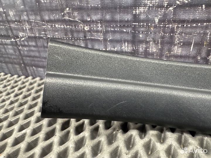 Накладка на порог передняя правая Bmw X5 E53 M54