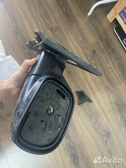 Зеркало правое caravan без стеклянного элемента