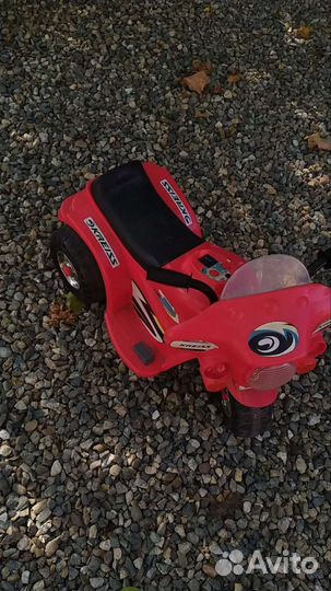 Детский мотоцикл и велосипед