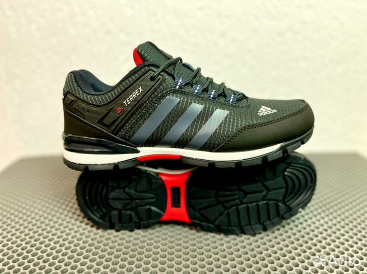 Кроссовки Adidas Terrex lux