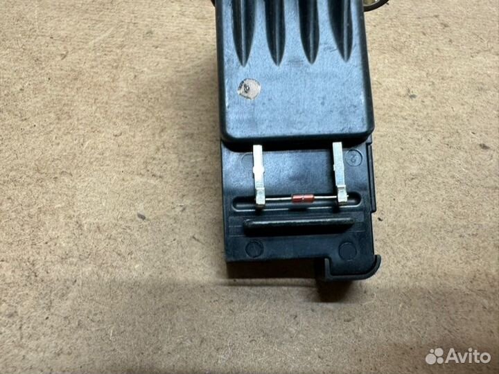 Датчик массового расхода воздуха Mazda Cx5