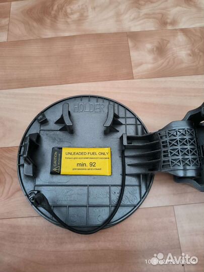 Лючек бензобака solaris