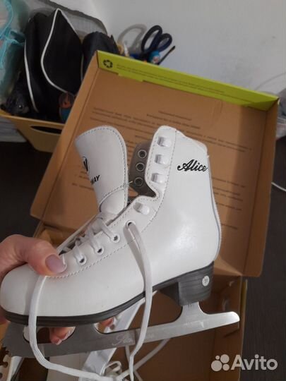 Коньки детские