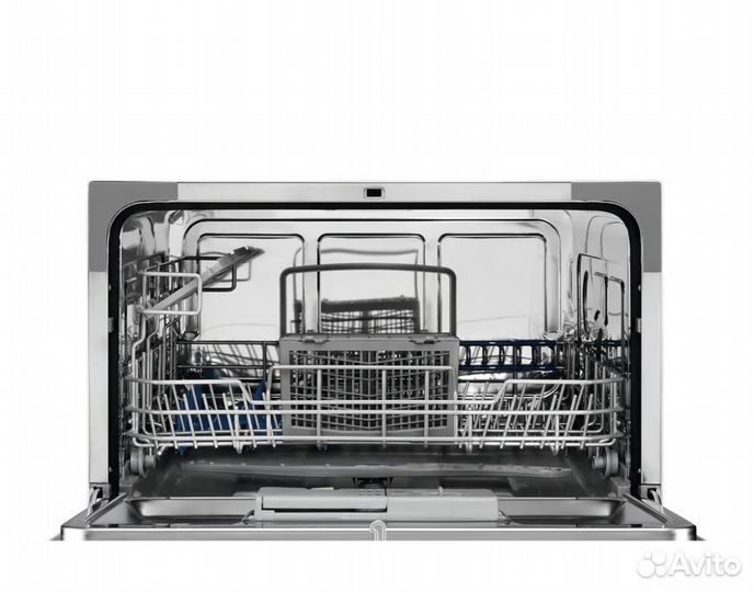 Посудомоечная машина electrolux