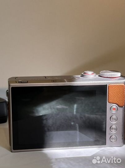 Фотоаппарат Canon PowerShot G9 X Mark II