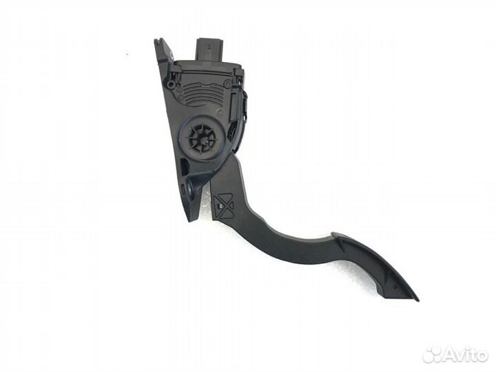 Педаль газа Mazda 3Bl седан 1.6 2011