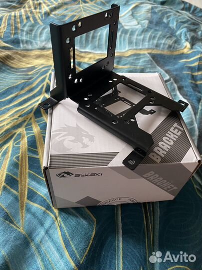 Кронштейн для помпы Byski