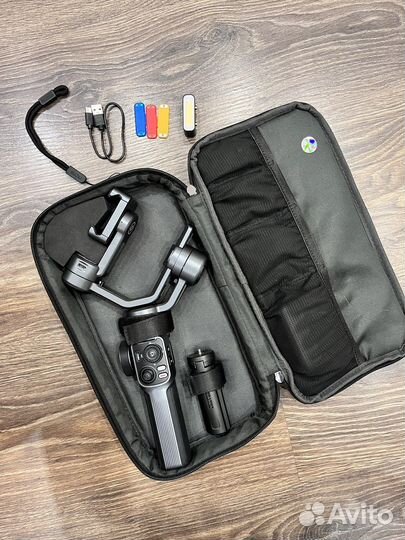 Стабилизатор Zhiyun Smooth 5S Combo