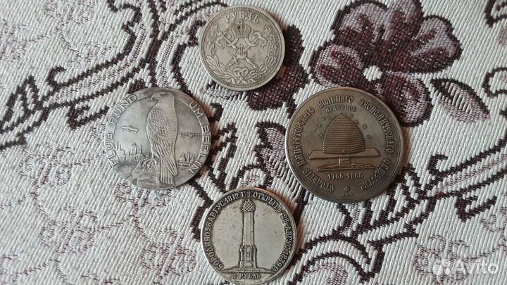 Монета (2 бл.)