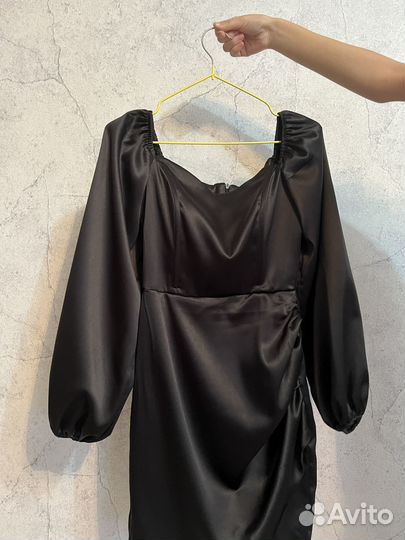 Продам платье