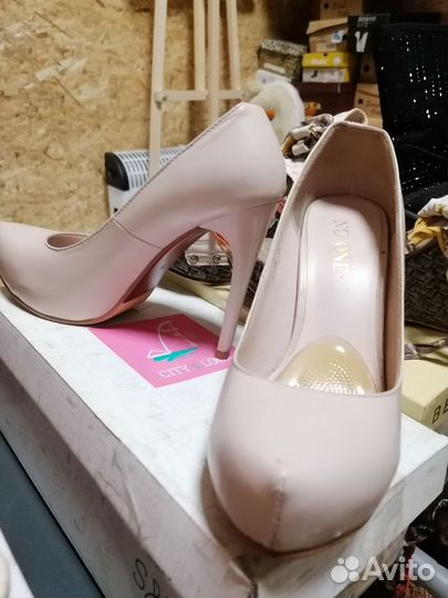 Женская обувь