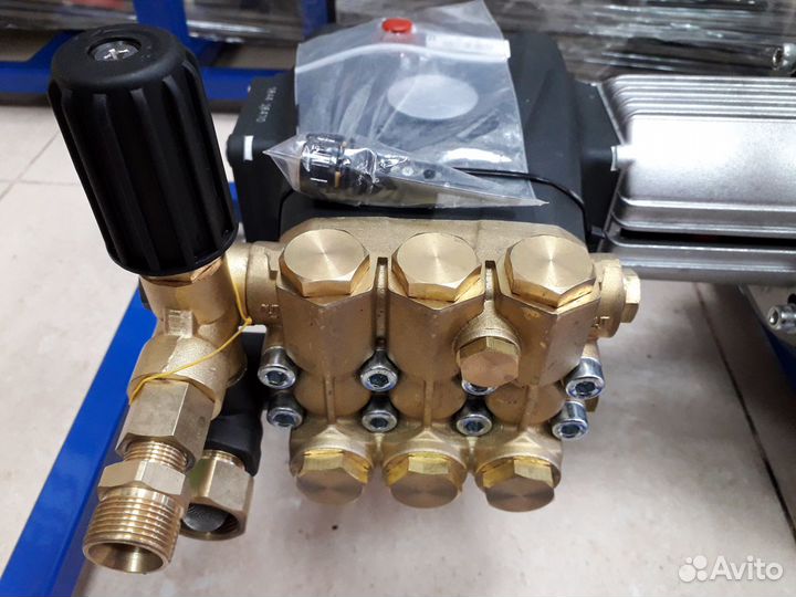 Авд Annovi Reverberi