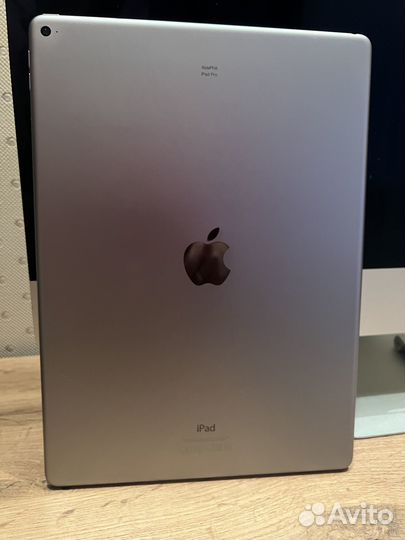 iPad pro, экран 12.9 дюйма, 128 Гб, 2015+ручка
