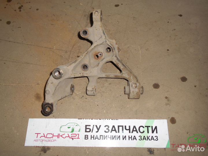 Кулак поворотный Skoda Yeti (2009-2018)