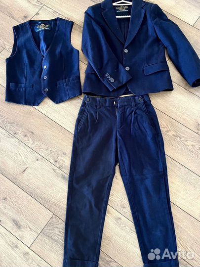 Костюм школьный, тройка Gulliver 134р