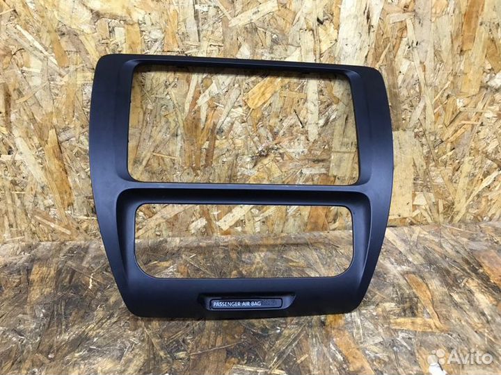 Накладка на торпедо Volkswagen Jetta 6 седан 1.4