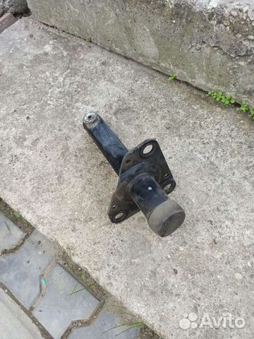 Левый кронштейн усилителя бампера Ауди А4 Б5