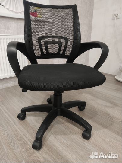 Компьютерный стул