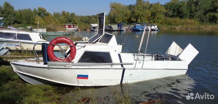 Продается катер «Прогресс 4» с каютой