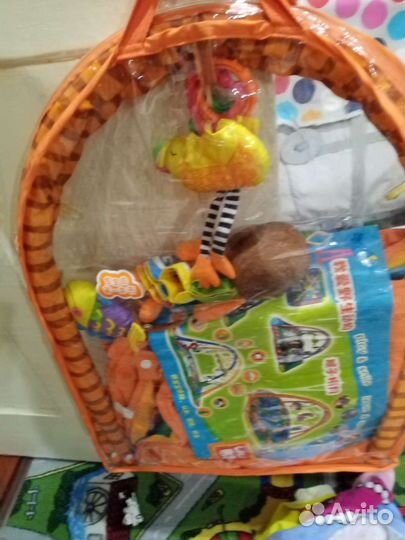 Развивающий коврик