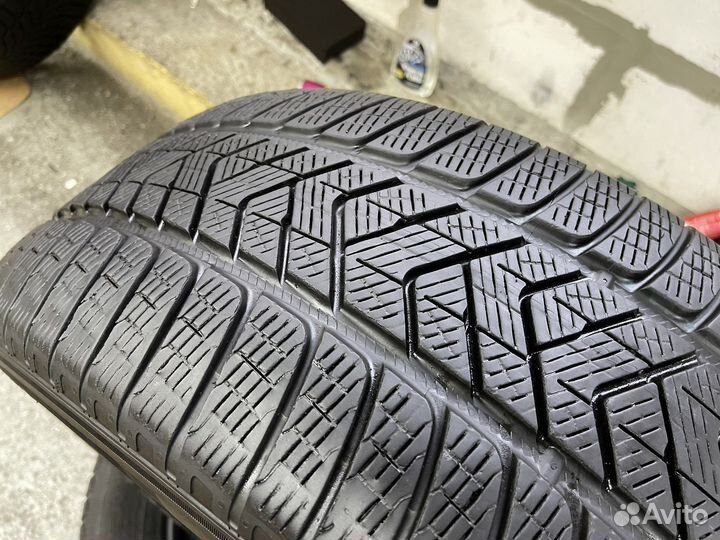 Pirelli Scorpion Winter 255/55 R19 111H