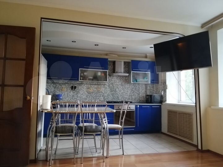 4-к. квартира, 91 м², 2/9 эт.