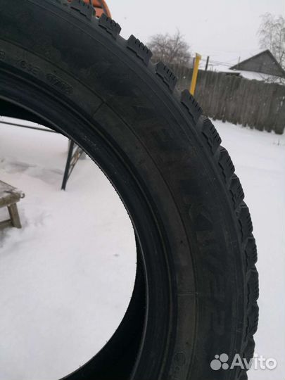 Kumho I'Zen KW22 225/55 R17 101T