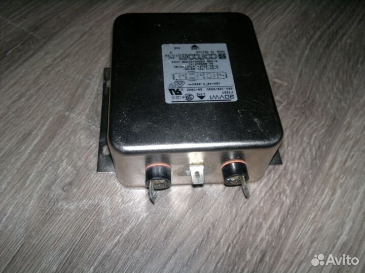 Сетевой фильтр Corcom 20VW1 usa 20A 250V