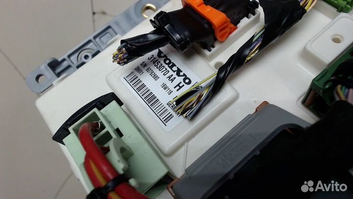 Блок управления бортовой сети Volvo XC90, 2016