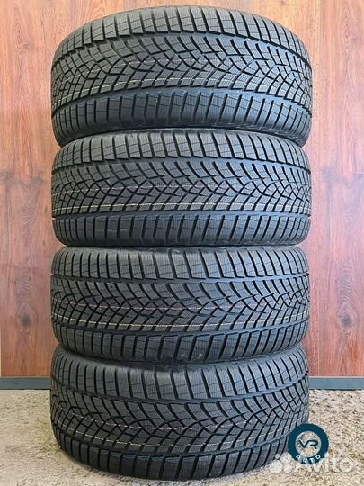 Goodyear UltraGrip Performance+ 275/40 R22 107V