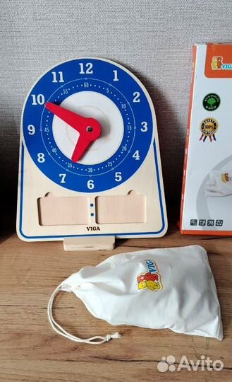 Развивающая игра Viga - деревянные часы