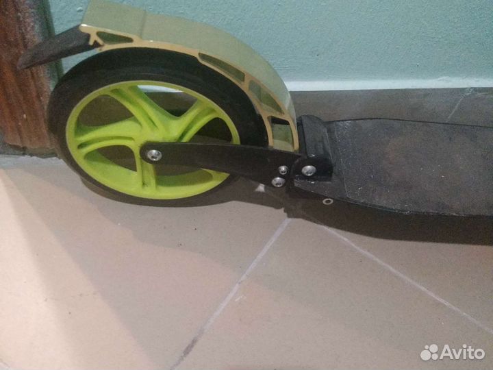 Самокат взрослый бу KU-S15-200A9G