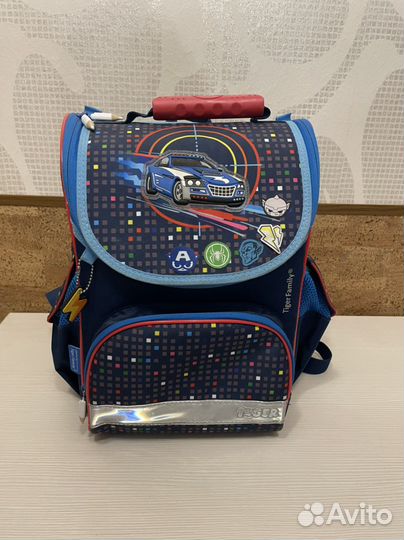 Школьный рюкзак