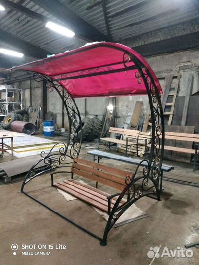 Садовые качели