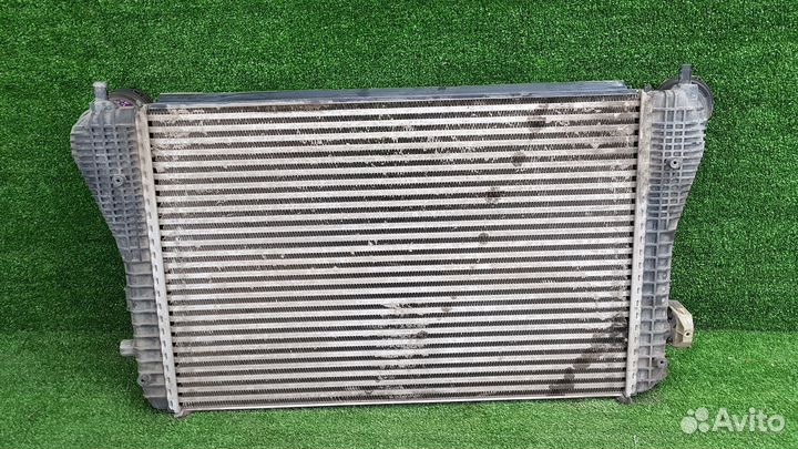 Интеркулер vw passat B6 Tiguan 1